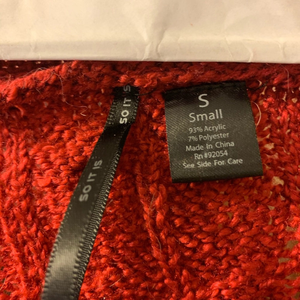 So it is size small oversized sweater